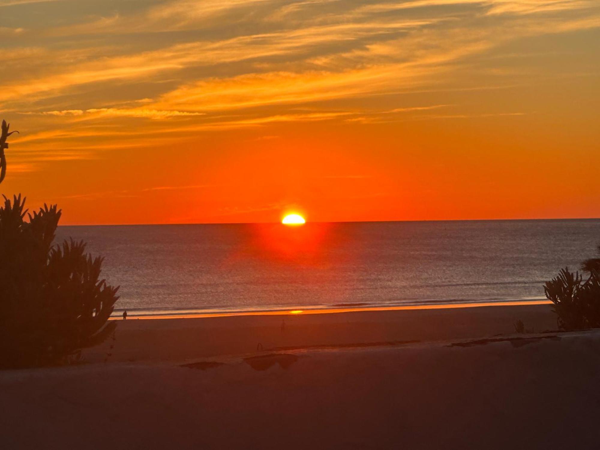 Los Lances Beach Apartments Tarifa Eksteriør bilde